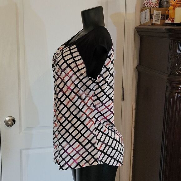 BRAND NEW WORTHINGTON MULTI-COLOR POLAR BEAR BOHO GEO WOMEN"S SHIRT - Picture 9 of 14